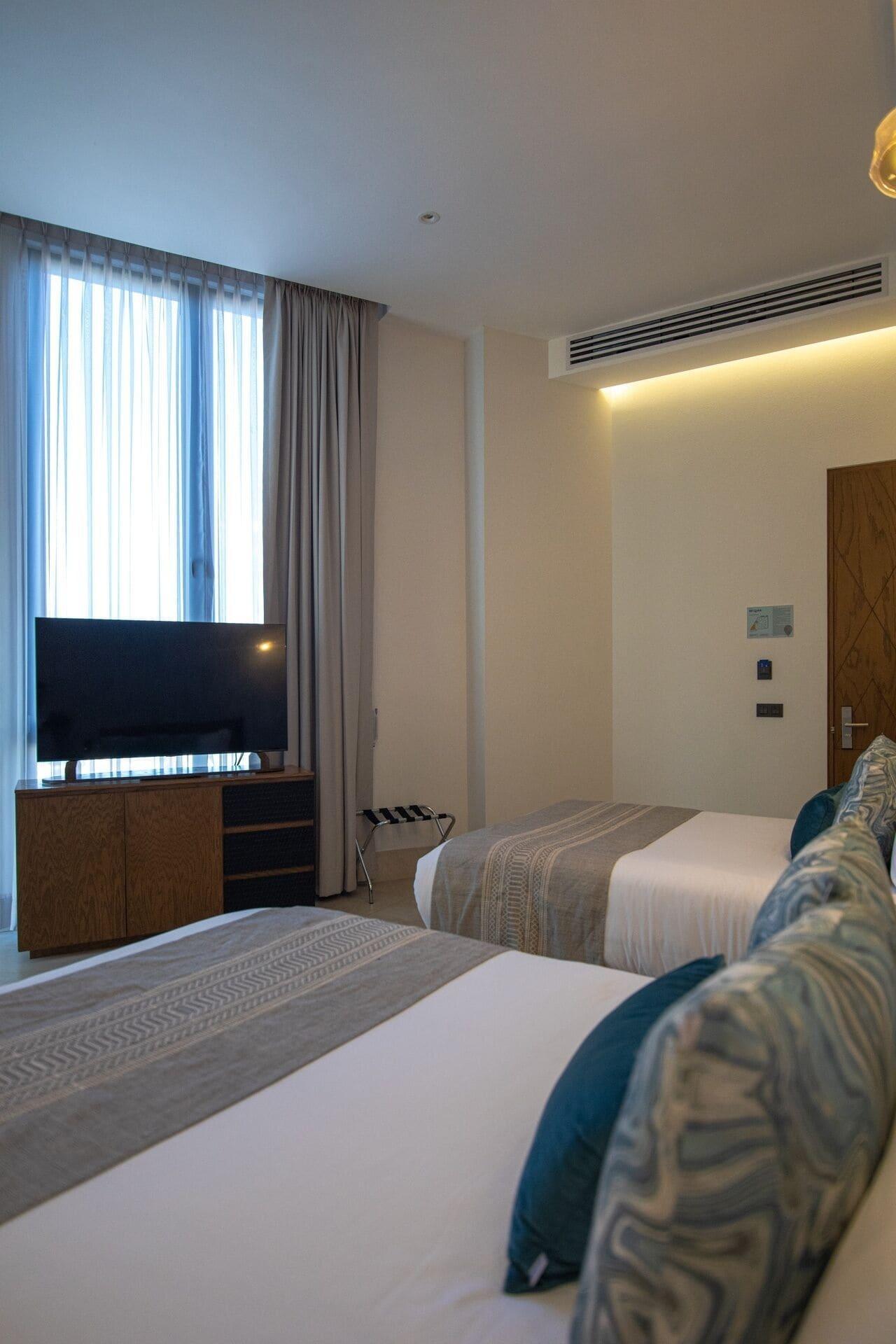 Becquer Hotel Guadalajara Esterno foto